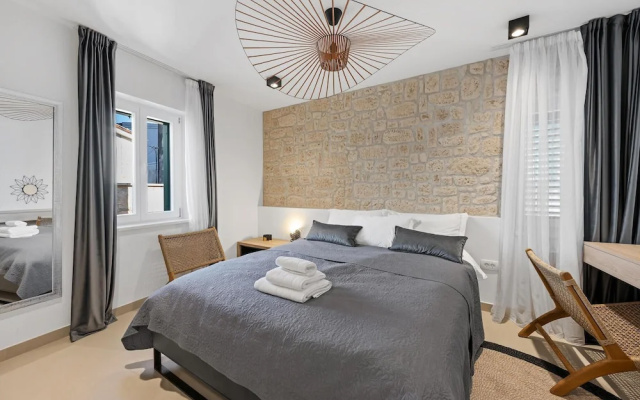 Amazing Home in Sibenik With Wifi and 3 Bedrooms