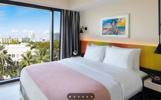 Moxy Miami South Beach