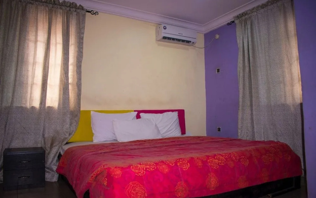 Impex Edge Hotel And Suites