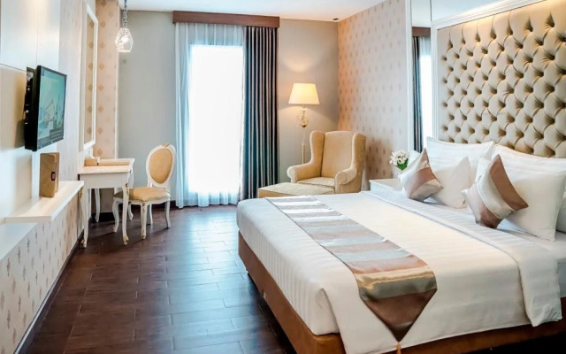 Savero Hotel Depok
