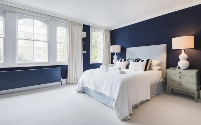 Chic Wandsworth Home With Patio