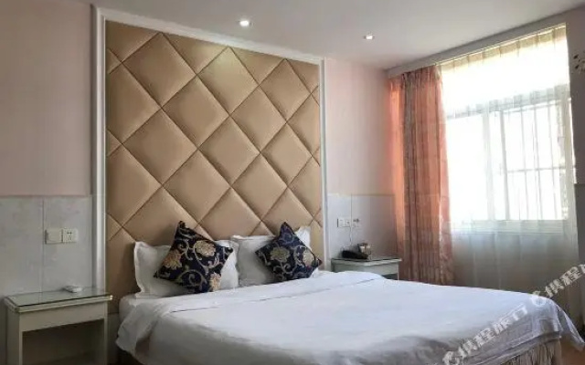 Qingmu Hotel (Yangzhou Wangyue Road)