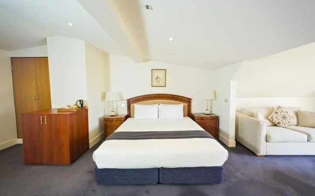 Seahorse Inn Hotel & Villas