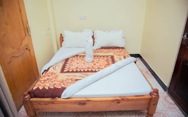 Golden View Hotel