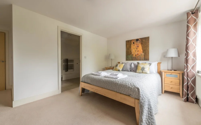 Hampden Apartments - The Beatrice