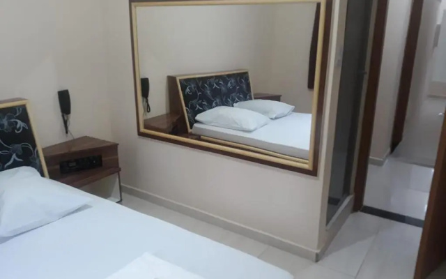 Hotel Zeus 2