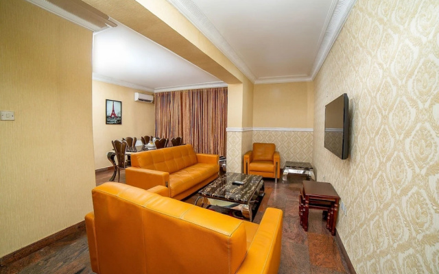 Landmark Hotel