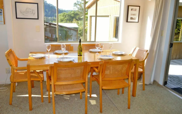 Tiromotu - Hahei Holiday Home