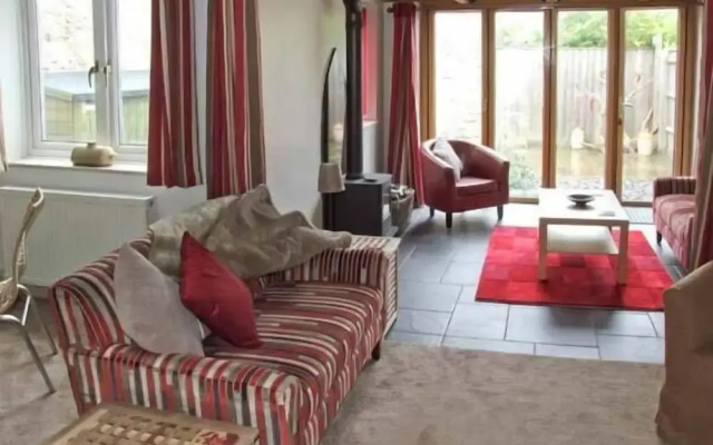 Hour Cottage