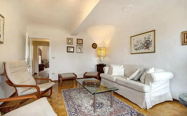 Solaris Cozy Luminous Apartment in the Downtown