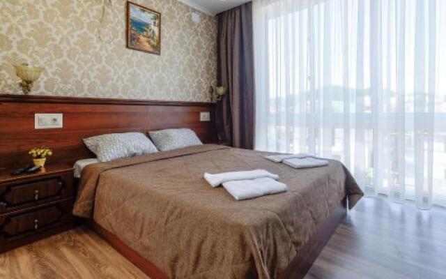 Mini-Hotel Tri Art вид на фасад