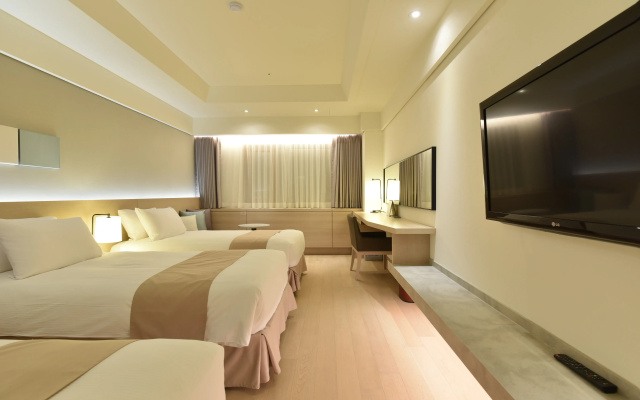 Pacific Hotel