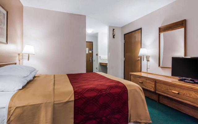 Rodeway Inn Holdrege