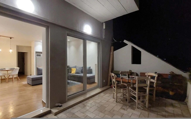Tsiamis Sea Sun Suite - Homely Retreat