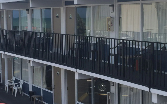 Sea Hawk Motel