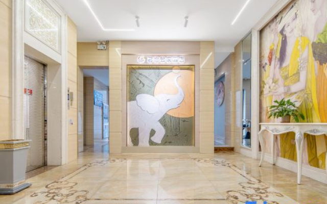 Junyi Zhijia Hotel