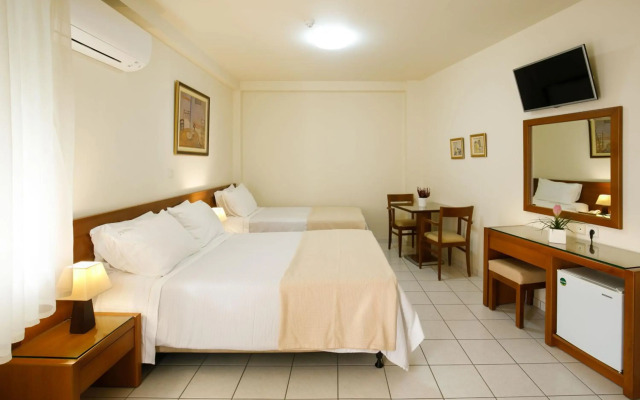 Hotel Athina