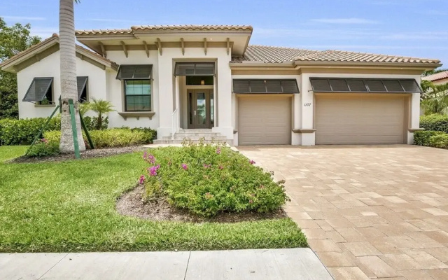 Breakwater Home #54005