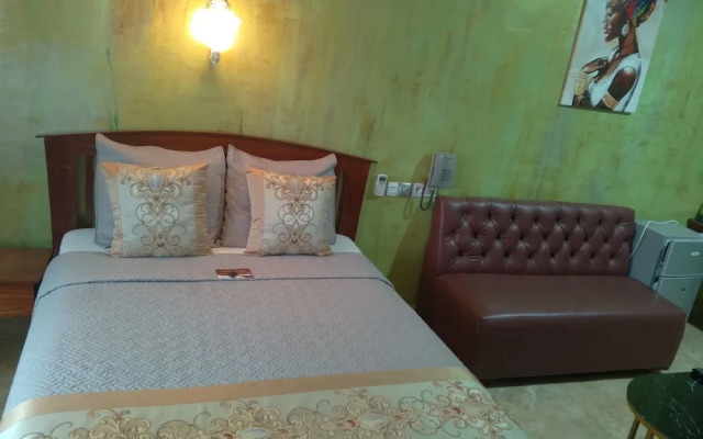 Constellation Hotel