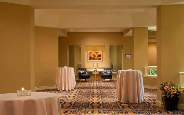 Sheraton Suites Galleria-Atlanta