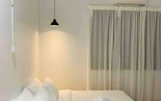Tokmi retreat home with spacious garden