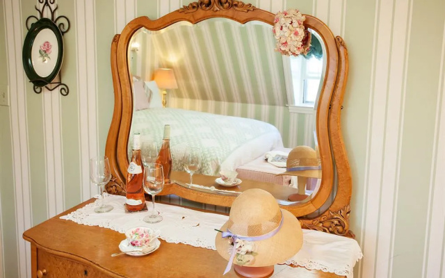 Adair Country Inn & Restaurant