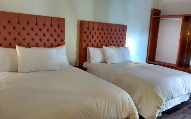 Piki Hotel y Hostal