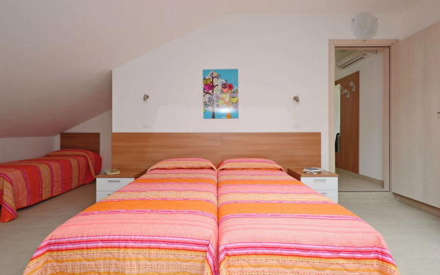 Charming Retreat Just Steps From the Beach