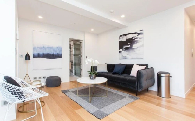 Luxury Apartment in Epsom