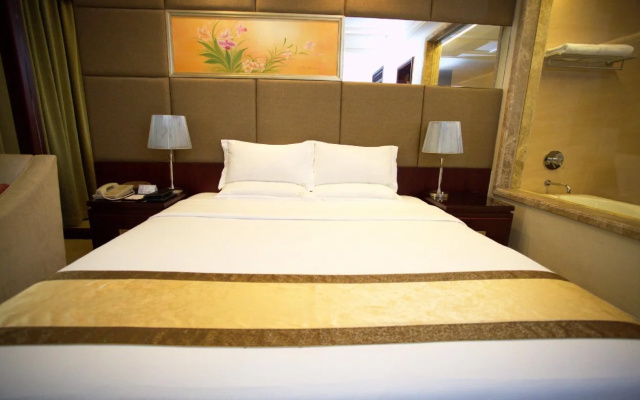 Harbour Metropolis Hotel