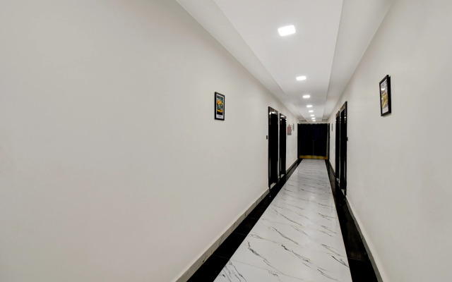 Fabhotel The Oak Tree