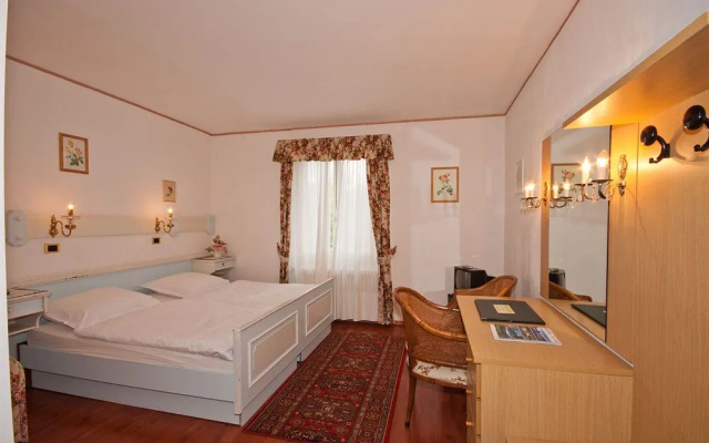 Park Hotel Rovio