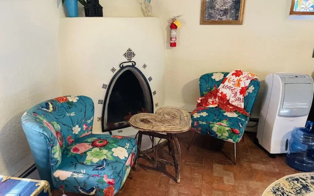 Loba Luna Bed and Breakfast, LLC