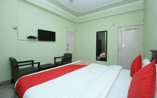 Oyo 41059 Hotel Satkar
