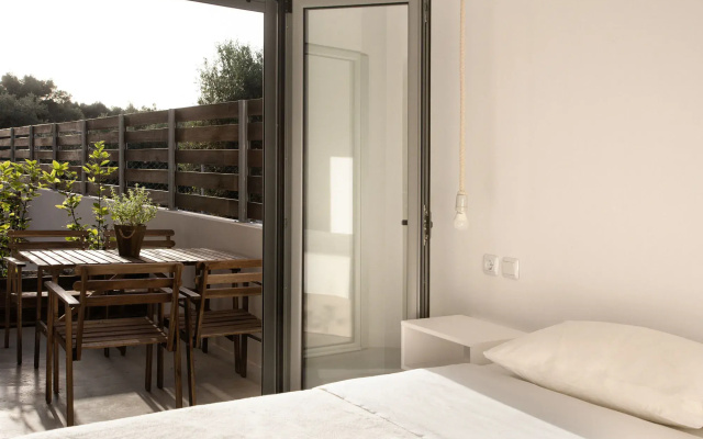 Axos Apartments