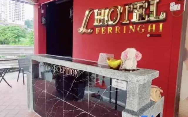 L Ferringhi Hotel