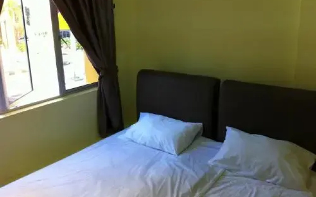 Hotel Budget UB Inn