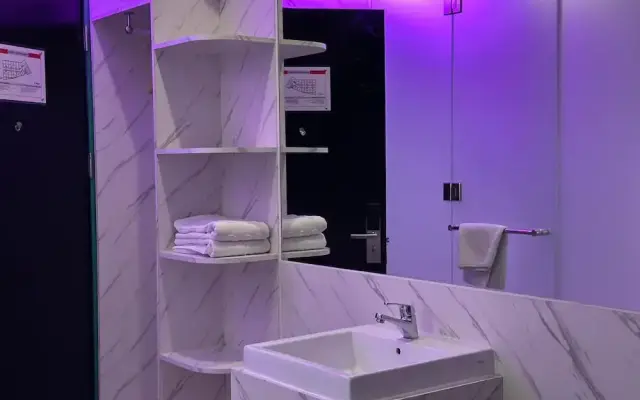 J.Icon Hip Hotel