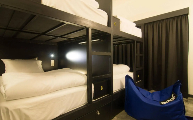 Grid 9 Hotel