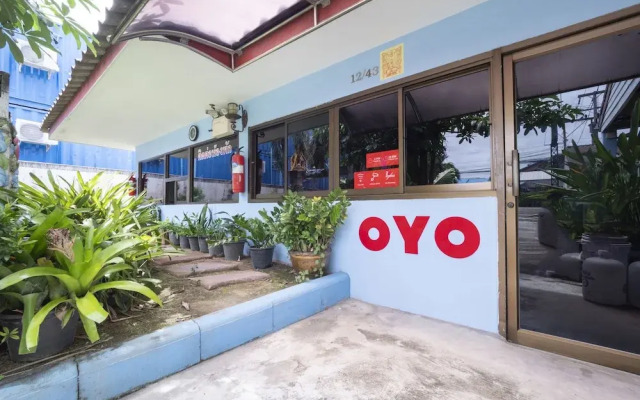 OYO 1153 New Star Hotel