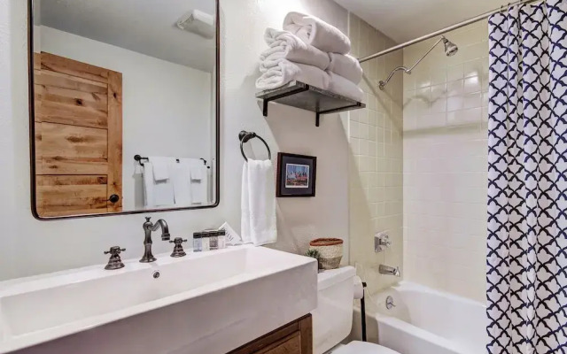 Mountainwood 103 By Peak Property Management