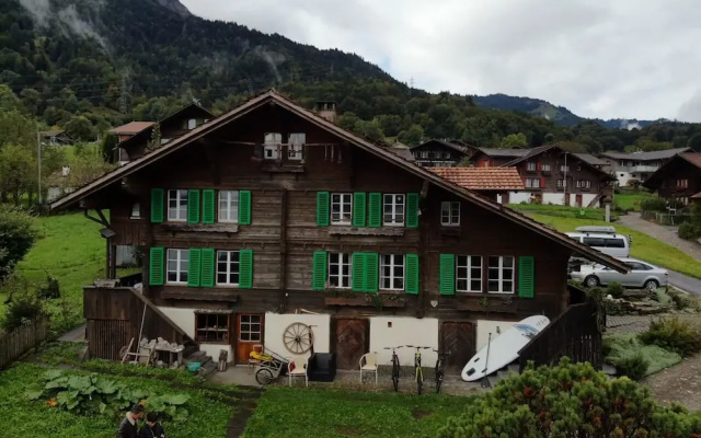 Lakeview Chalet 1 , Därligen