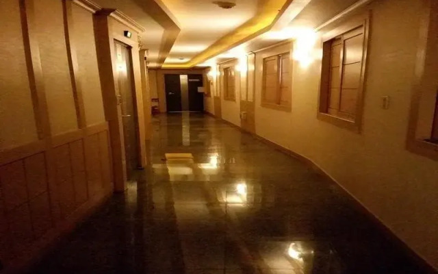 Time Business Motel