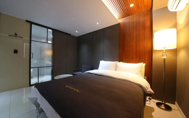 Hotel K