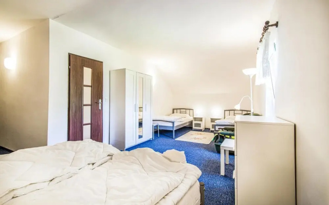Awesome Home in Lubiatowo With 4 Bedrooms and Wifi