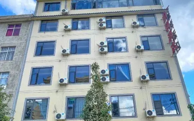 Yuxi Yuhe Hotel