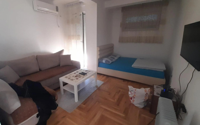 Apartment Luka