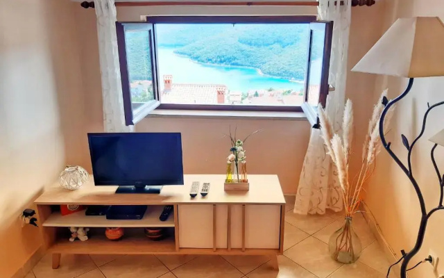 Apartment Roce