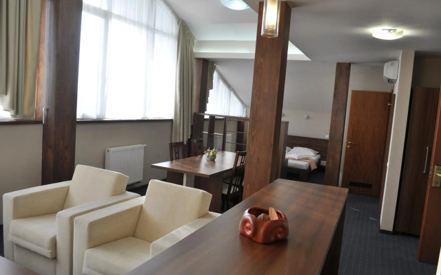 Euro House Hotel