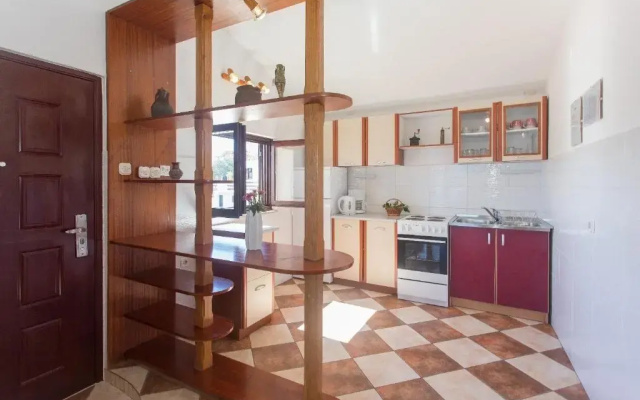 Apartments Neno - 100m from sea